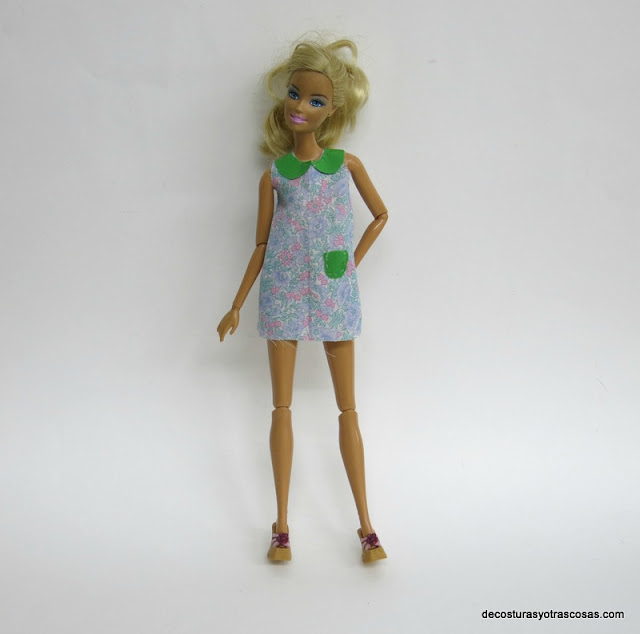como hacer un vestido sin mangas para la Barbie