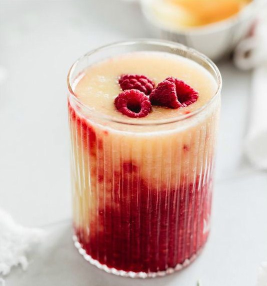 Raspberry & Mango Sunrise Smoothie Raspberry & Mango Sunrise Smoothie
