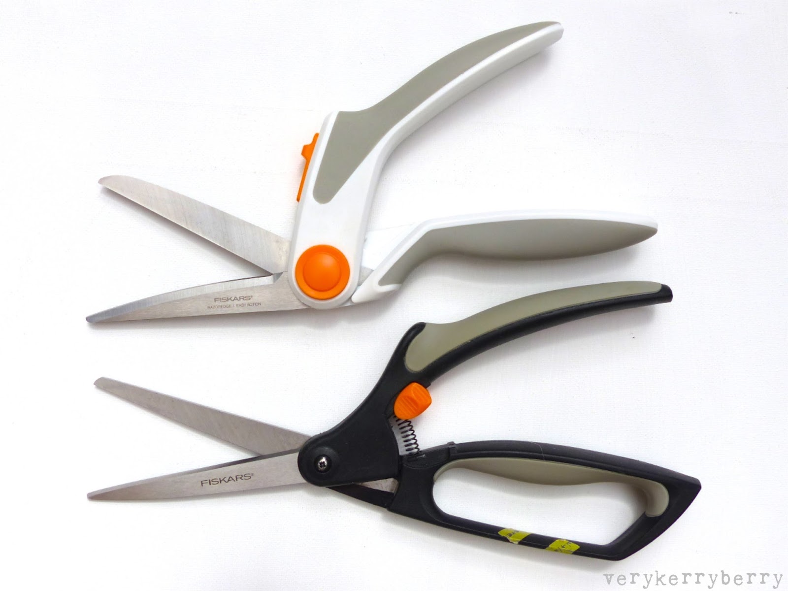 Joann Fabrics Fiskars 5 Kids Scissors - Pointed-Tip - SoftGrip Left Handed