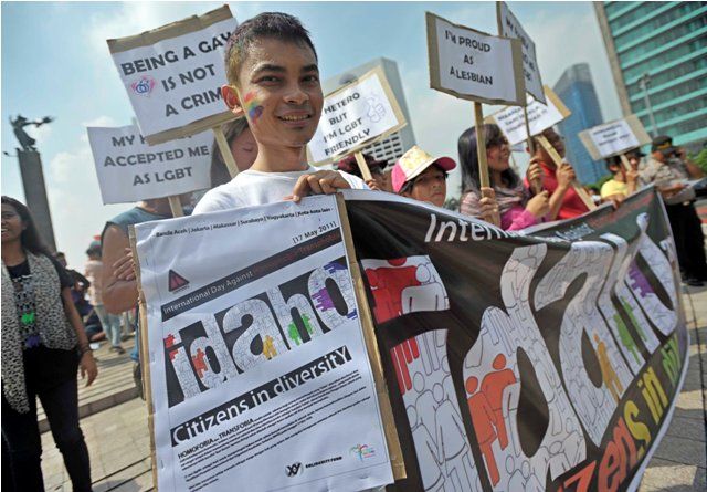 Temuan Data Terbaru Dinas Kesehatan Sebanyak 1.418 Pria Gay Berkeliaran di Depok, Suka Nongkrong Disini?