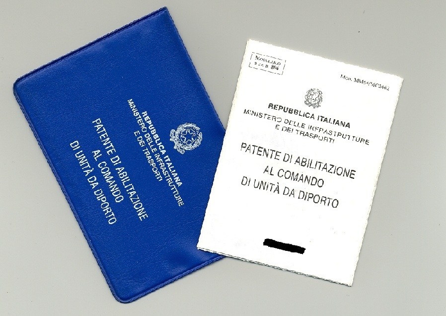 PATENTE NAUTICA ENTRO 12 MIGLIA PDF PATENTE NAUTICA ENTRO 12 MIGLIA PDF