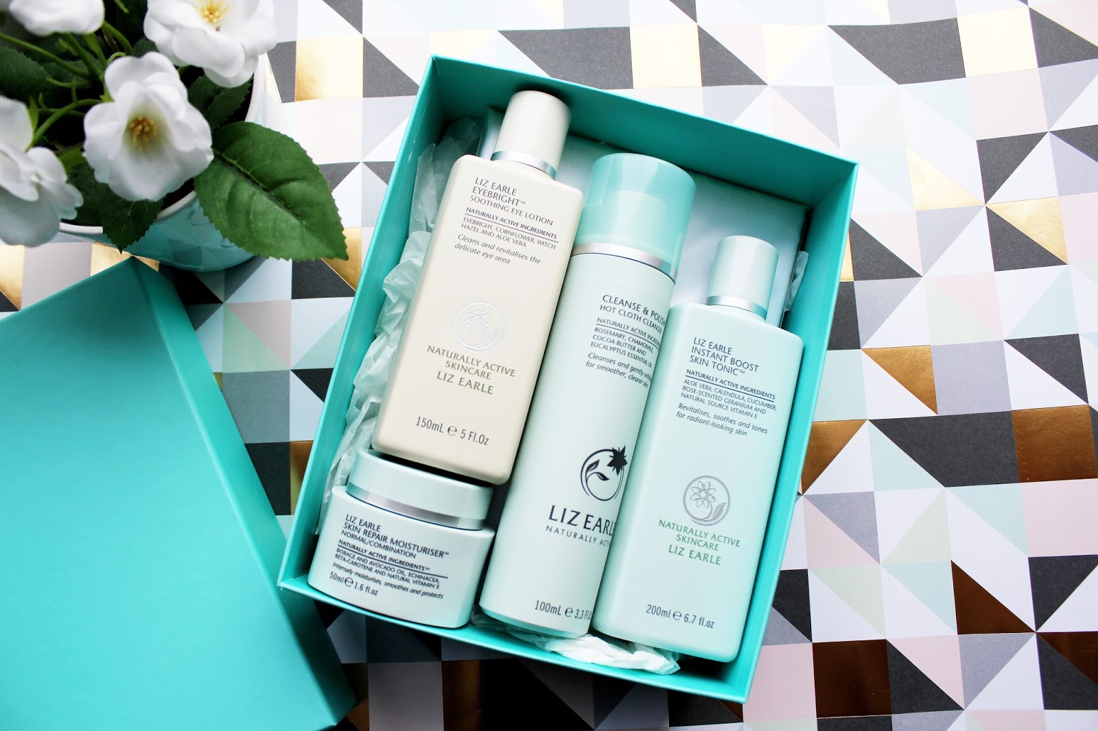 Beauty The Ultimate Liz Earle Gift Set FASHIONTRAIN
