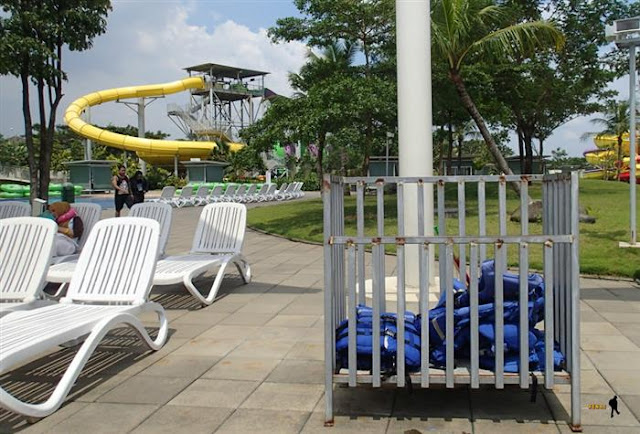 go wet waterpark bekasi go wet waterpark bekasi