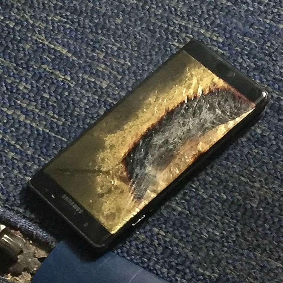 Samsung's exploding Note 7 nightmare continues with replacement phones