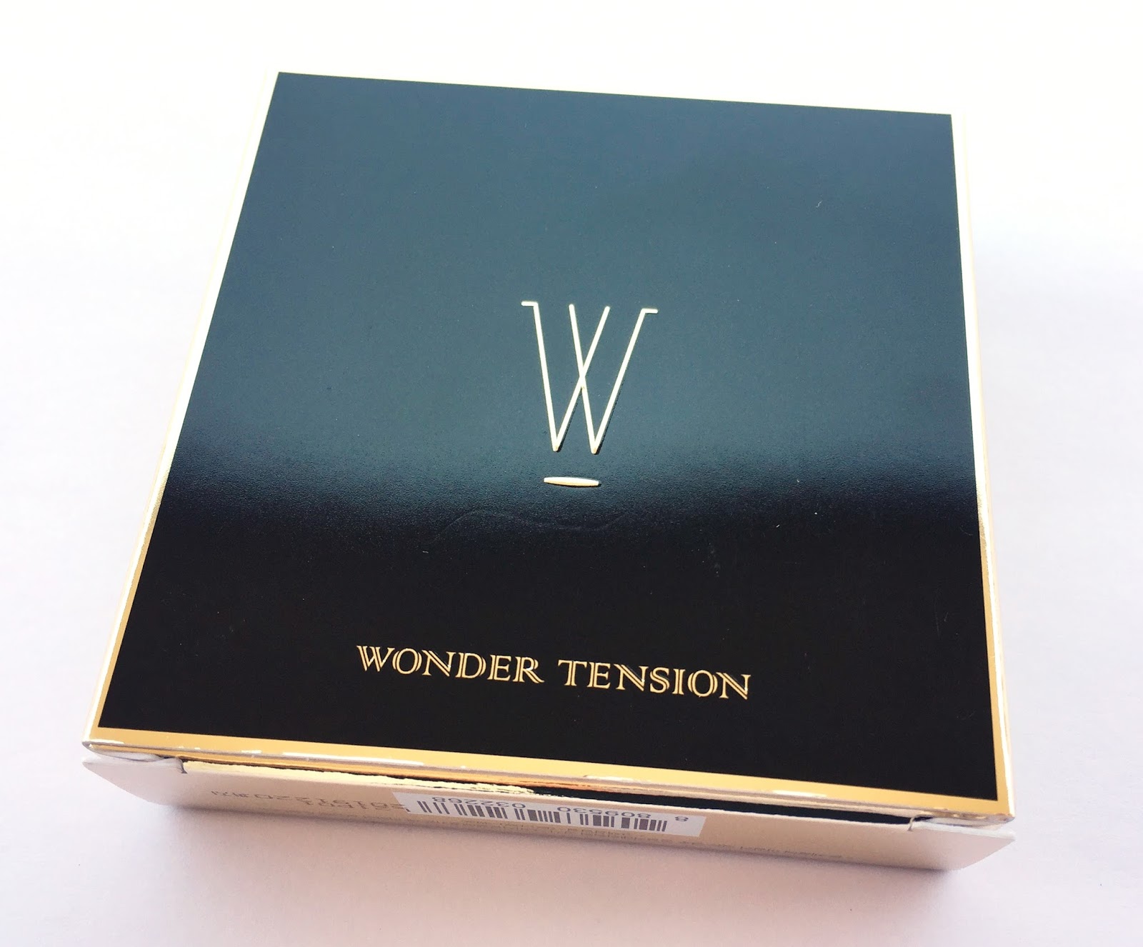 Korean Beauty Dream: [A'Pieu] Wonder Tension Pact Moist #23