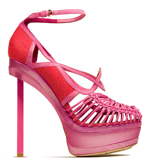 A Woman's Right To Shoes: Shoe of the day: John Galliano