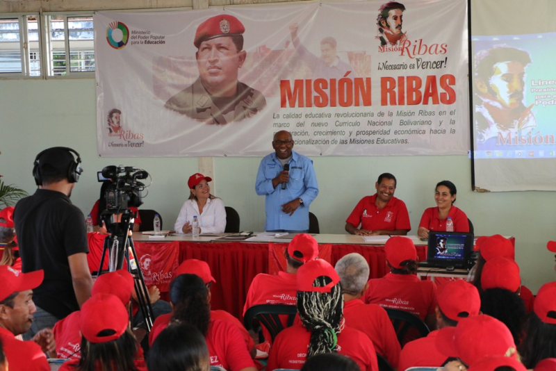 Misión Ribas continuará creando ambientes educativos en el país
