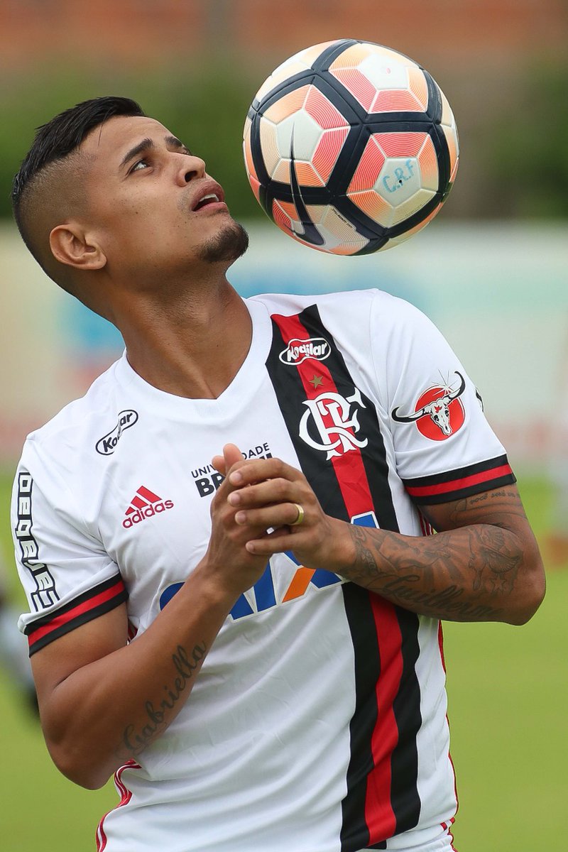 Everton retorna ao Flamengo podendo jogar os 90 minutos da final