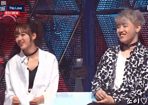 힛더스테이지 오마이걸 유아 움짤 몇개.gif | 인스티즈