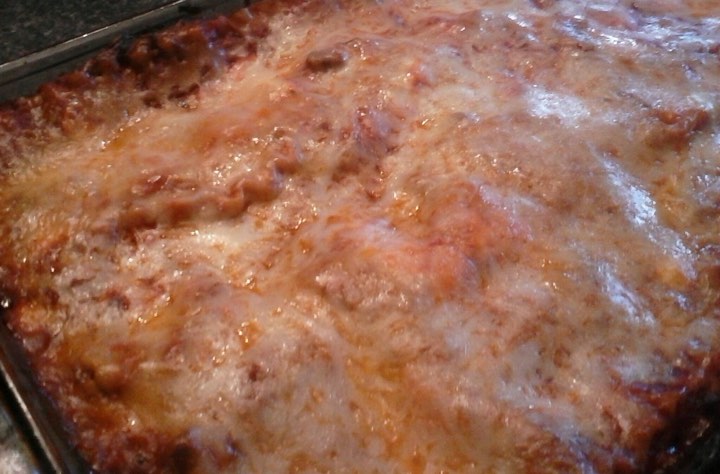 Everything in Moderation: THE best lasagna recipe