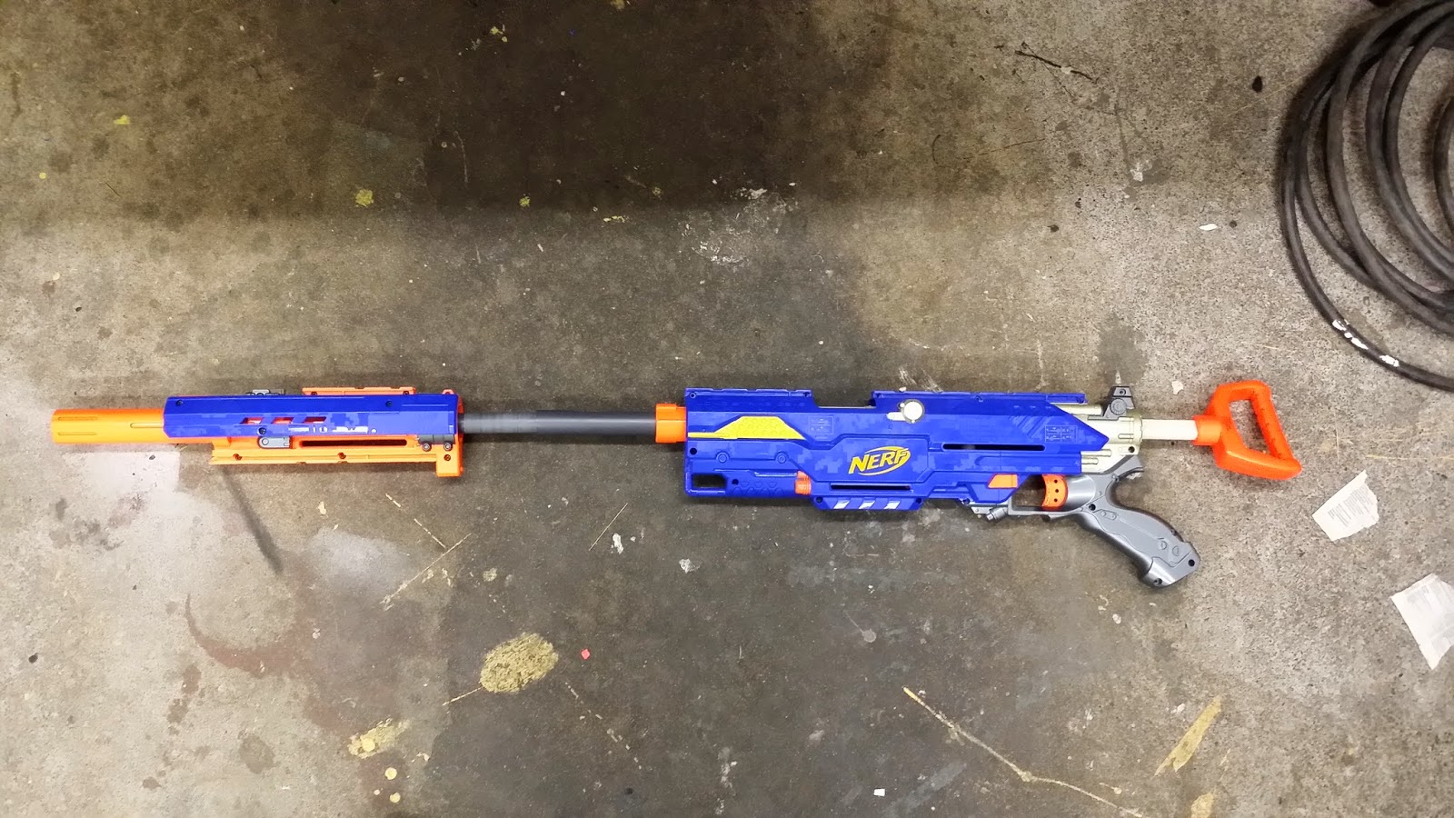 Convert a Blastzooka Into a 6-dart Nerf Super Shotgun: 7