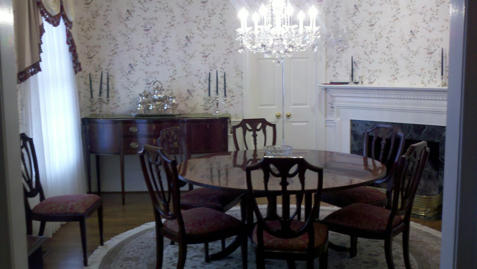 Decorating Basics What is a slipseat?