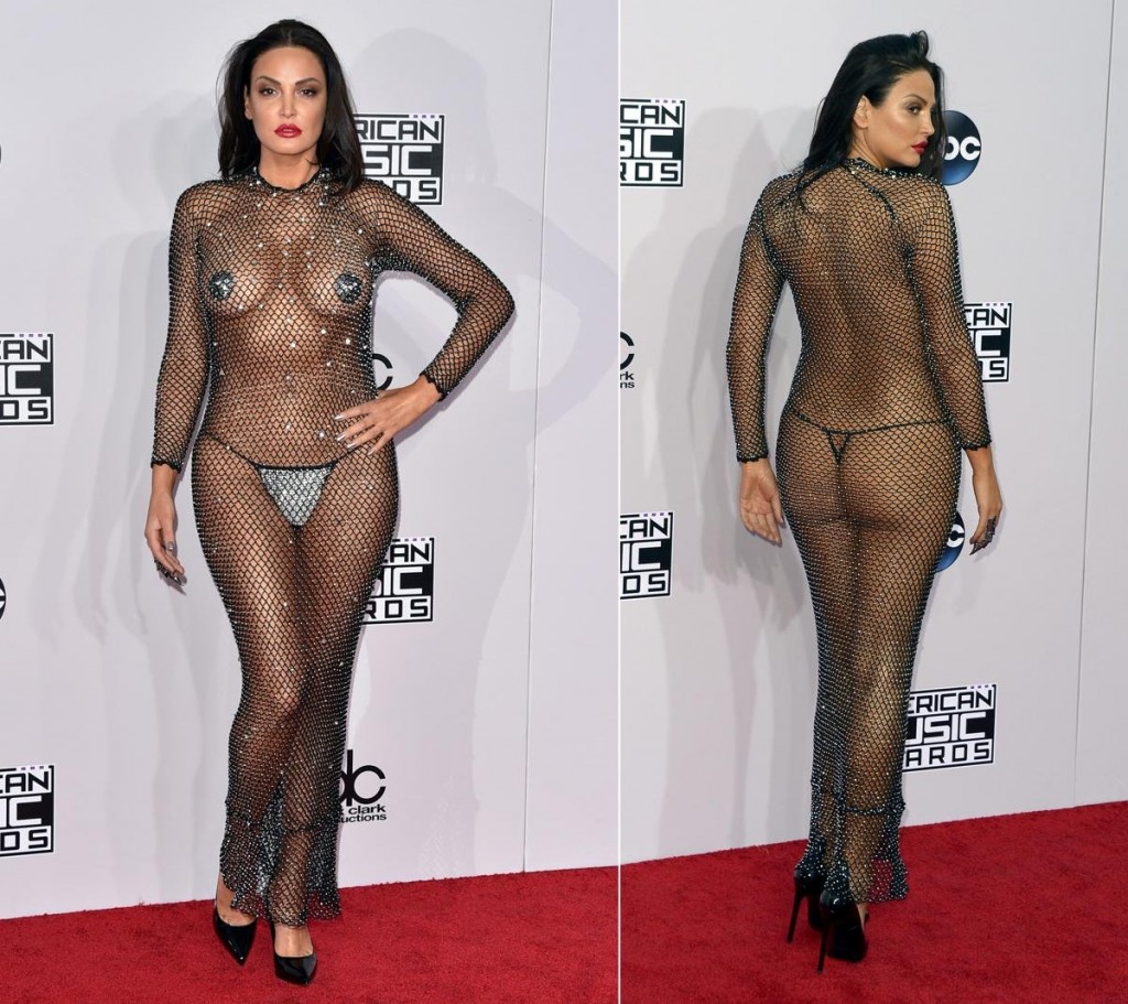20 Of The Most Shocking Dresses Ever Worn On The Red Carpet.