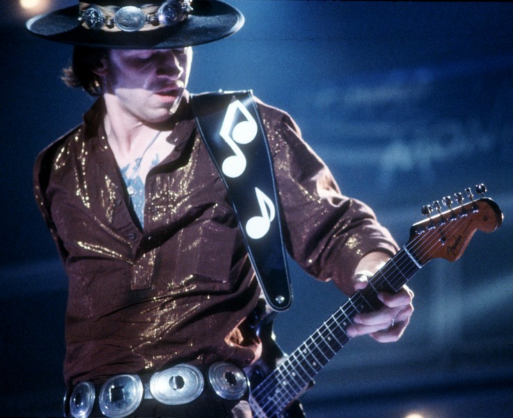 Depredando o Orelhão: Stevie Ray Vaughan Discografia