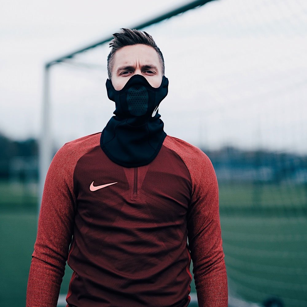 Revolutionary All-New Nike Strike Snood Revealed - Footy Headlines