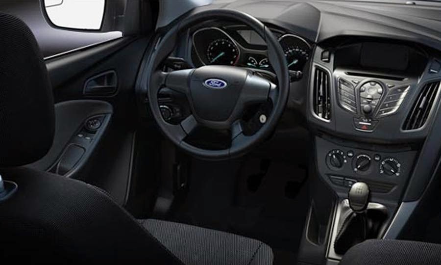 2014 Ford Focus SE Hatchback ~ Little Notes Review ~ Autos