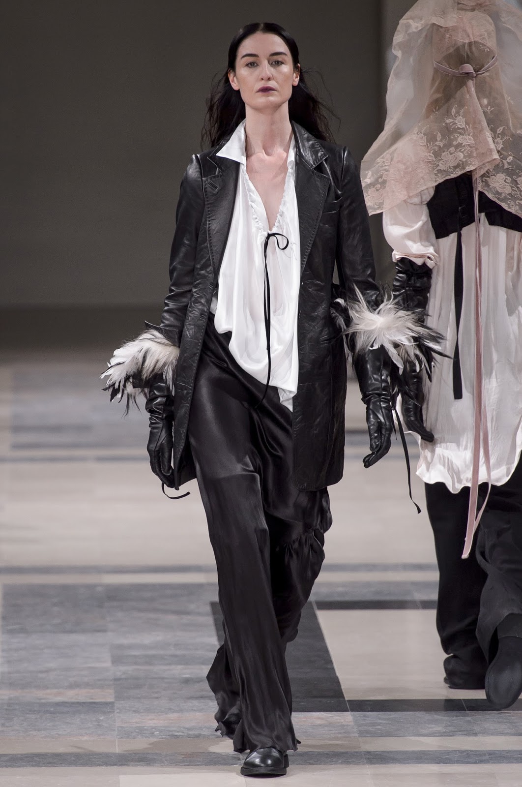 FEATHERS AND FLOW: ANN DEMEULEMEESTER