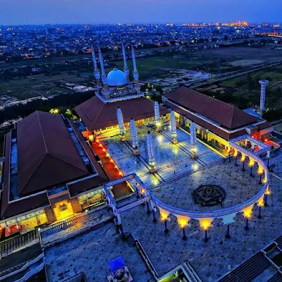 foto masjid agung jawa tengah
