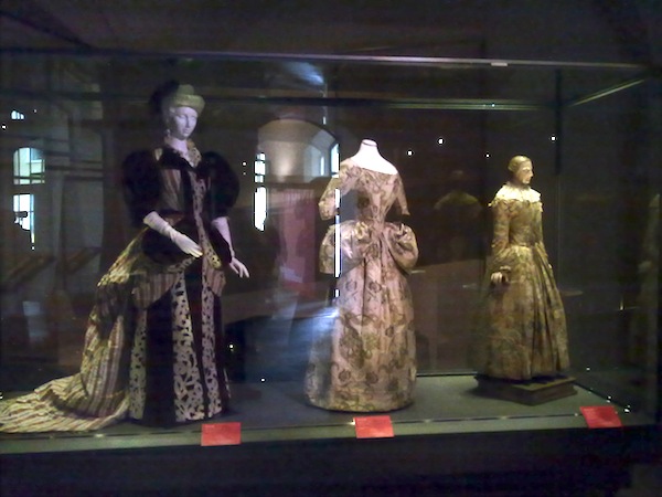 Mostra Vintage Prato - dresses XIX century