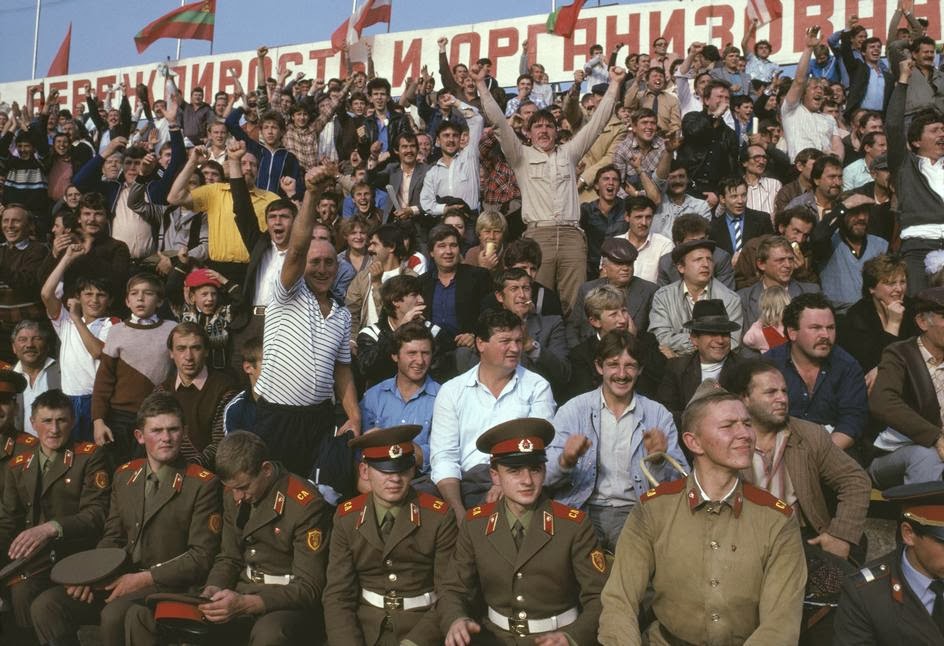 Life in the Soviet Ukraine seen through the eyes of Western photographers  1988 - 49
