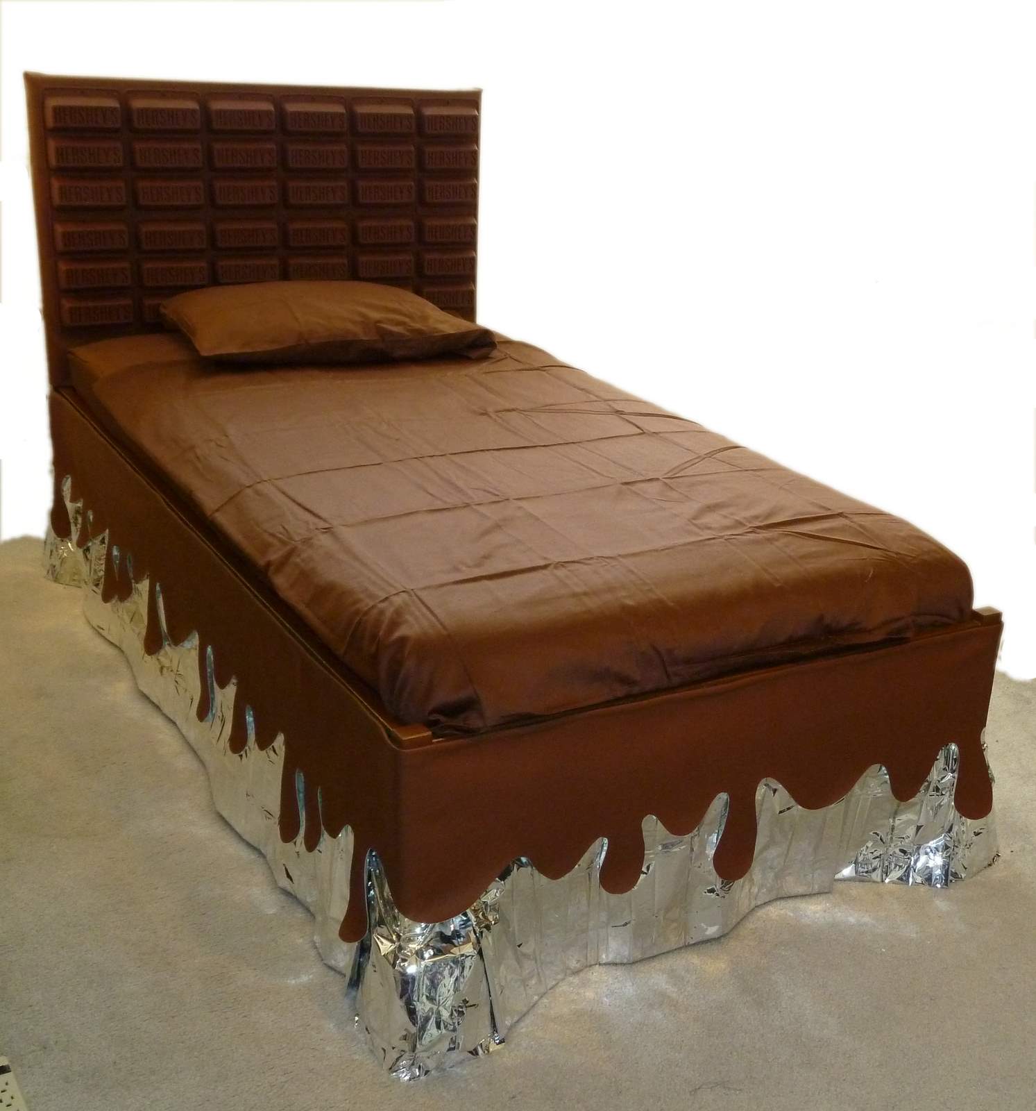 Bed with huge chocolate bar Get Home Decorating