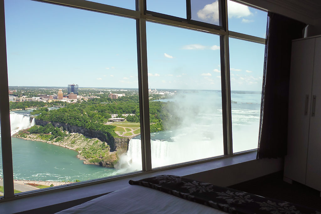 Bubba's Garage Have you been to Niagara Falls? Part 1 Bubba's Garage Have you been to Niagara Falls? Part 1