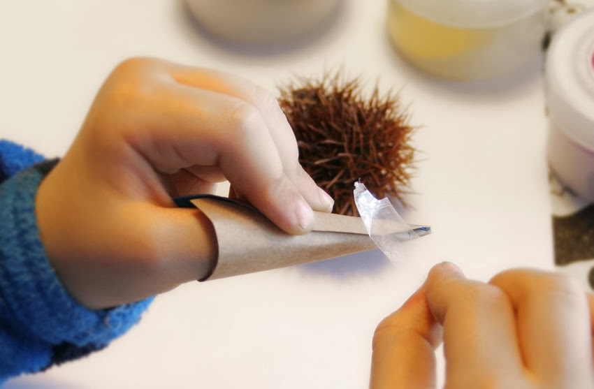 Manualidad: Erizo con cáscara de castaña9