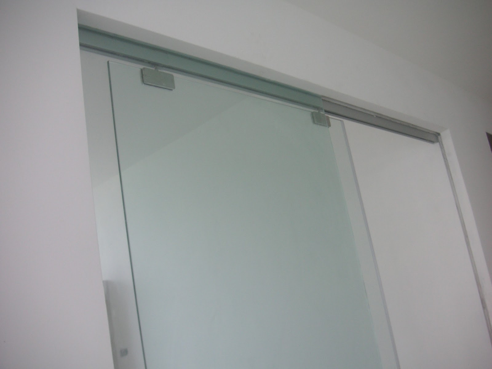 SHOWER SCREEN PENANG 12mm Kitchen Sliding Door