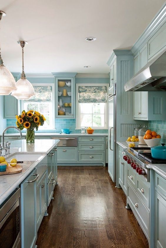 Eye For Design Oh! Those Tiffany Colored Kitchens