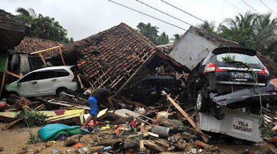 Tsunami in Indonesia Tsunami in Indonesia