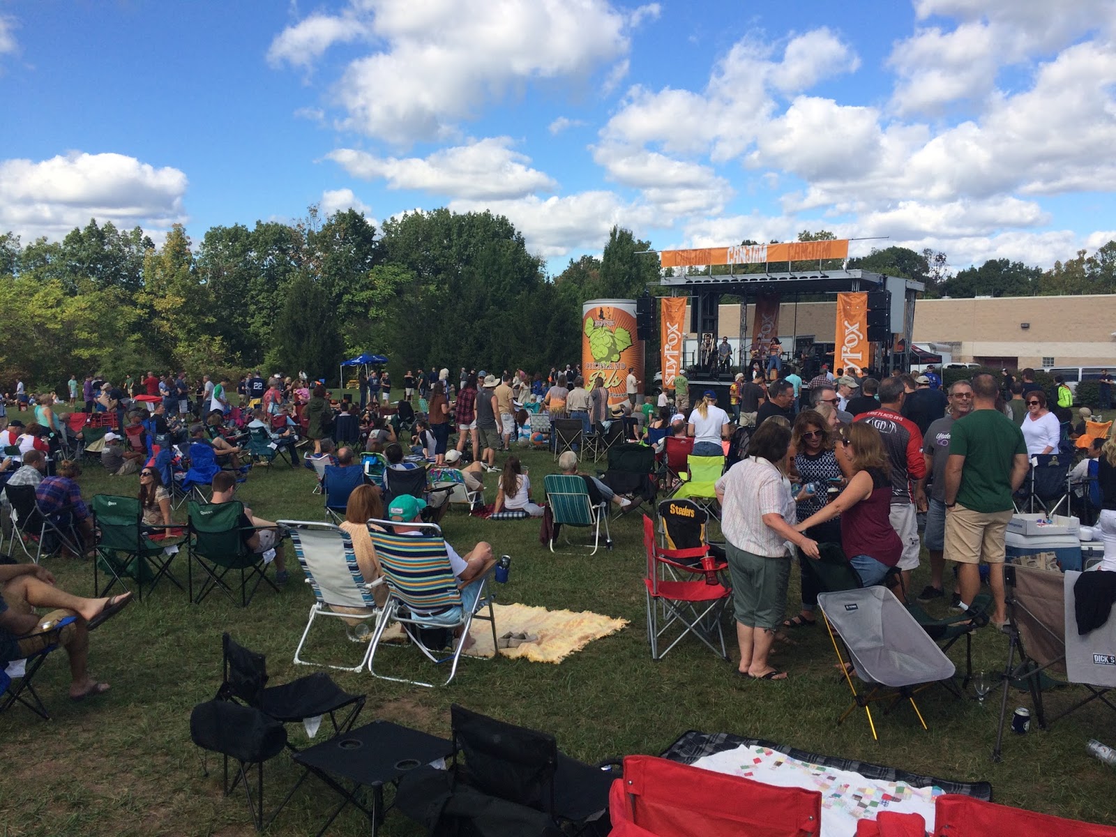 The Brew Lounge We Be Jammin' at the annual Sly Fox Can Jam Festival 2016