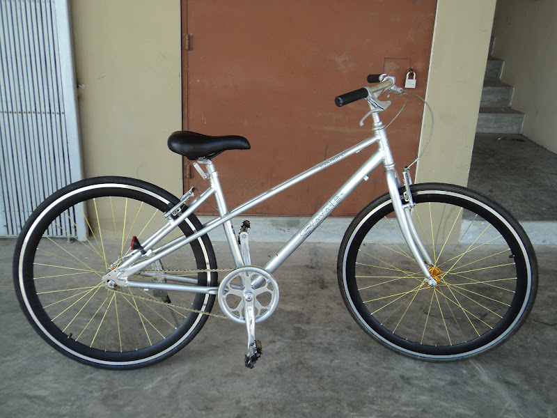 The Right Bike Store 700C Imported Used Fixed Gear Bicycle / Fixie
