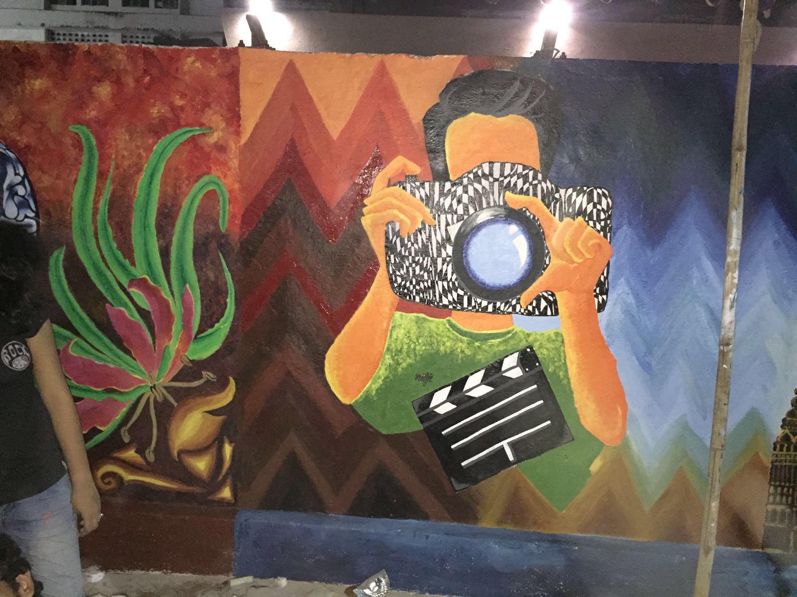 Seema's Corner Another Series of Wall Paintings at Chennai Central Railway Station by NIFT