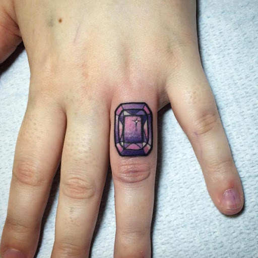 Este purple gem