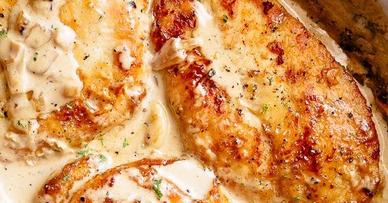 Chicken Breasts in an irresistible garlic sauce filled - Vegan Recipes ...