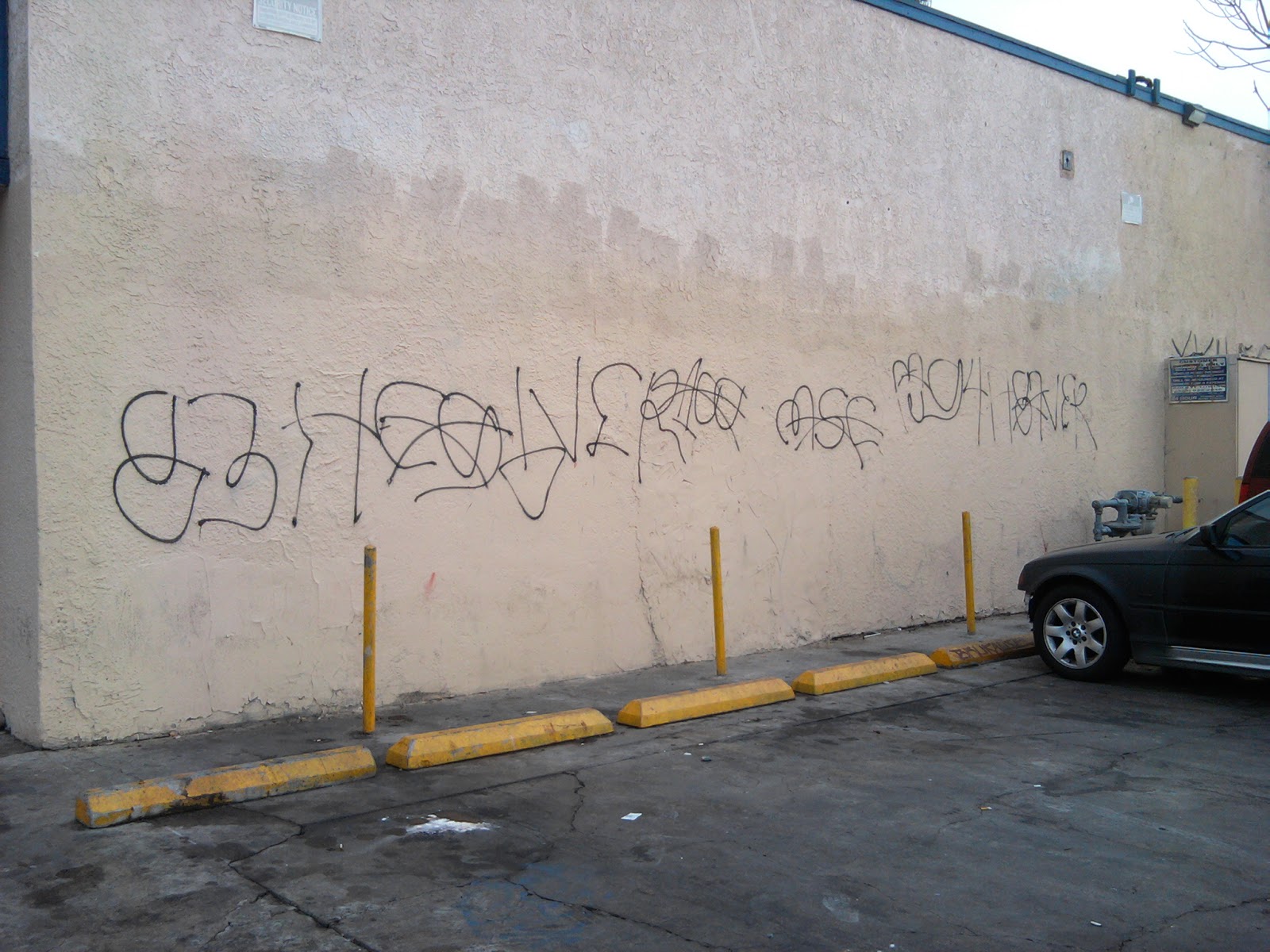 crip gangs graffiti hoover criminal gang ( 94 street )