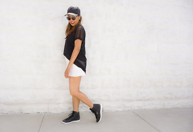 fivetwo beauty: Head-To-Toe Black For The Summer