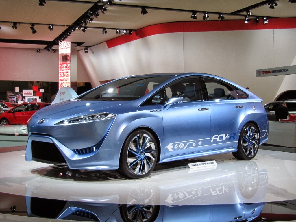 Toyota hydrogen fueled cars