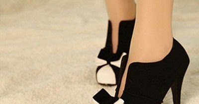 pencil high heels black