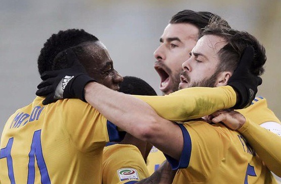 Prova di forza Juventus: 0-3 a Bologna con Pjanic (migliore in campo) Mandzukic Matuidi