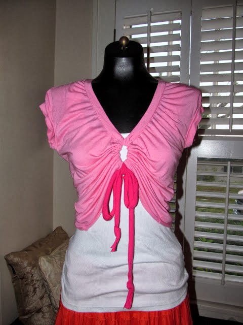 bolero hecho con una camiseta