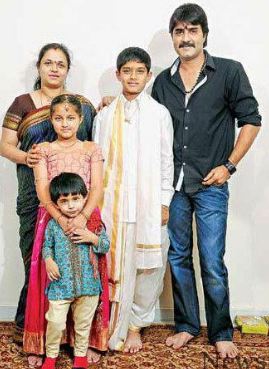 Actor Srikanth Family Wife Biography Parents children's Marriage Photos
