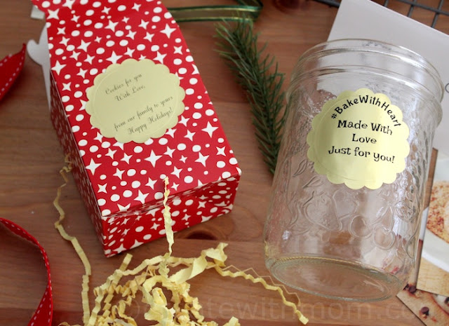 Create With Mom: Avery Labels for holiday shipping and mailing season