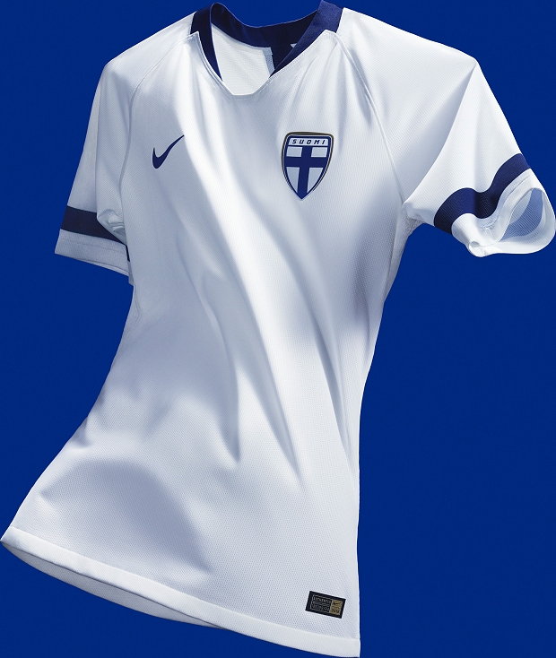 T.O: Camisas de Futebol - Página 7 Finland-home-01_original