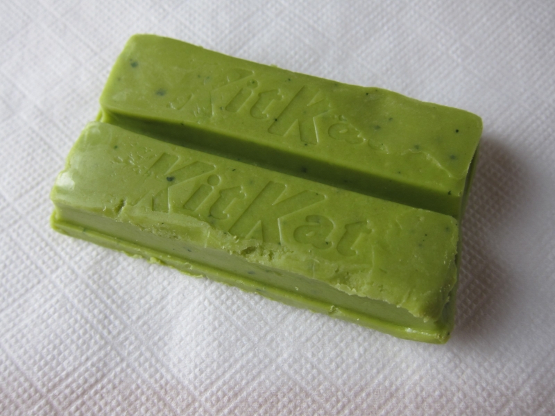 Review Matcha Green Tea Kit Kats Brand Eating