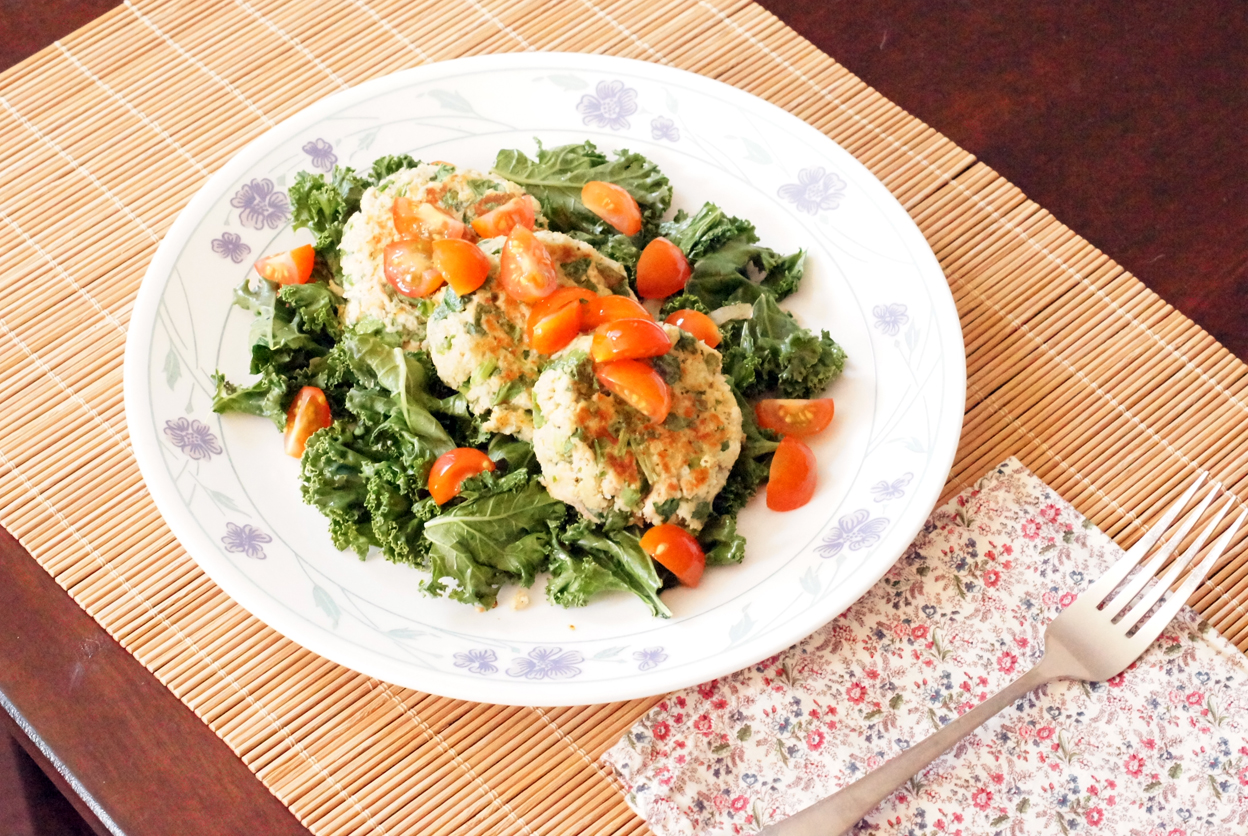 The Dormestic Goddess Spinach and Jalapeno Salmon Cakes with Sauteed