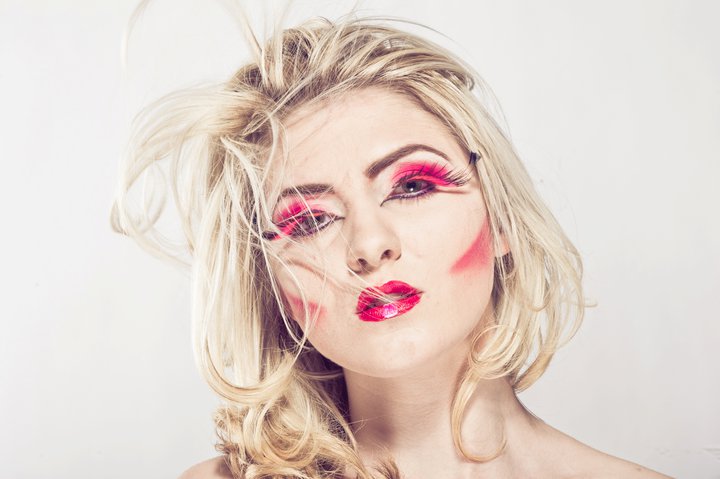 Makeup eye natural eyes spring eyeshadow simple pretty eyeliner shadow looks hooded smokey tutorials gorgeous tips beauty verdes ojos prettydesigns Toxic Vanity Artistics: January 2011 Makeup fun! :)