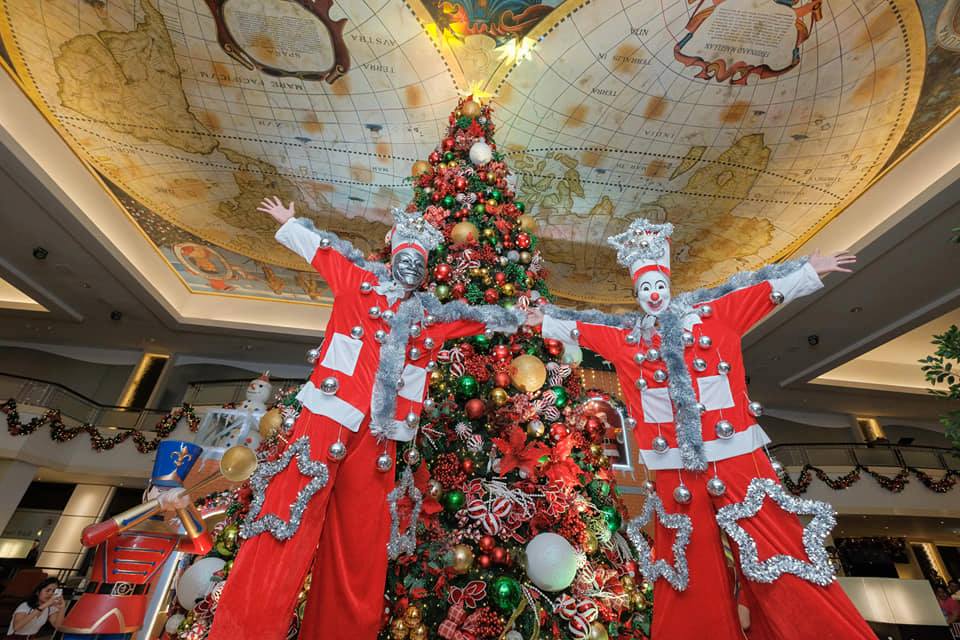 Colorful Christmas Trees Around Cebu! FaceCebu Cebu Trending And