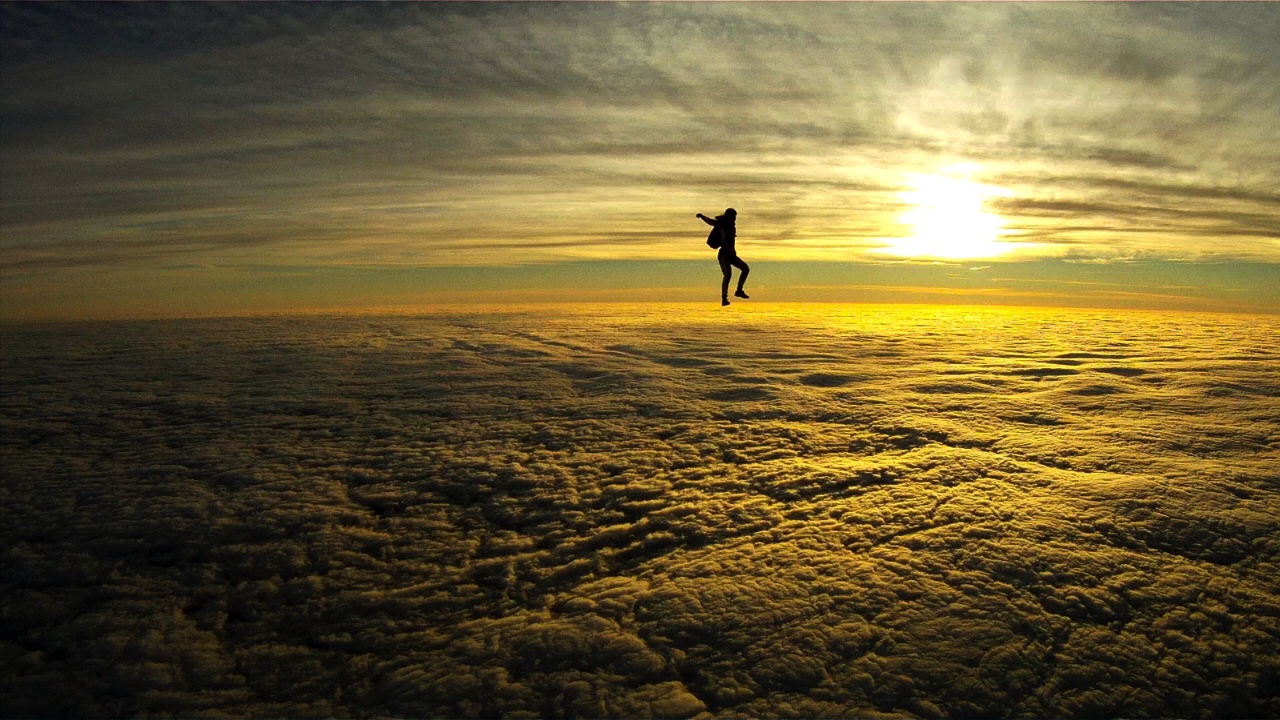 skydive.jpg