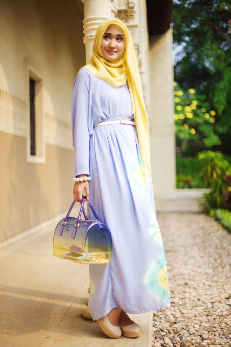 Cara Memadukan  Warna  Hijab  Dengan  Pakaian  Terbaru 2022 